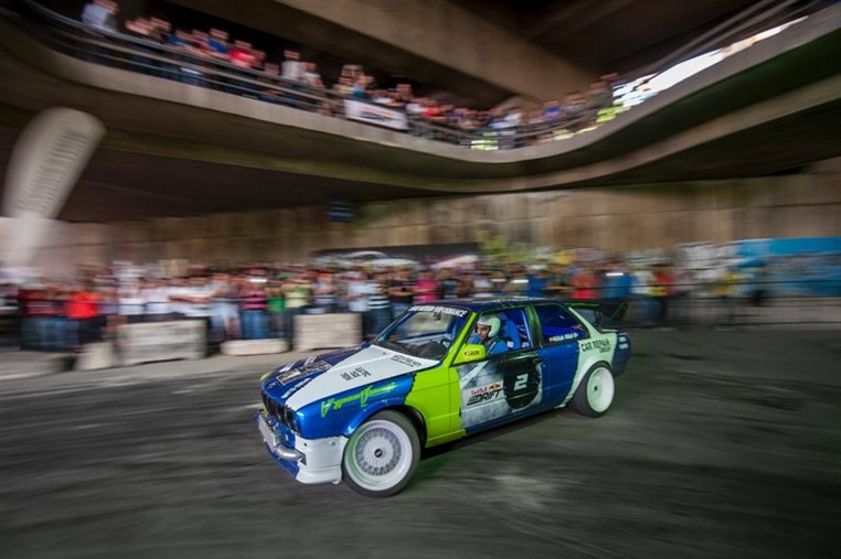 Bassam Zahalan and Kifah Hilal to represent Lebanon at the Red Bull Car Park Drift finals in Dubai